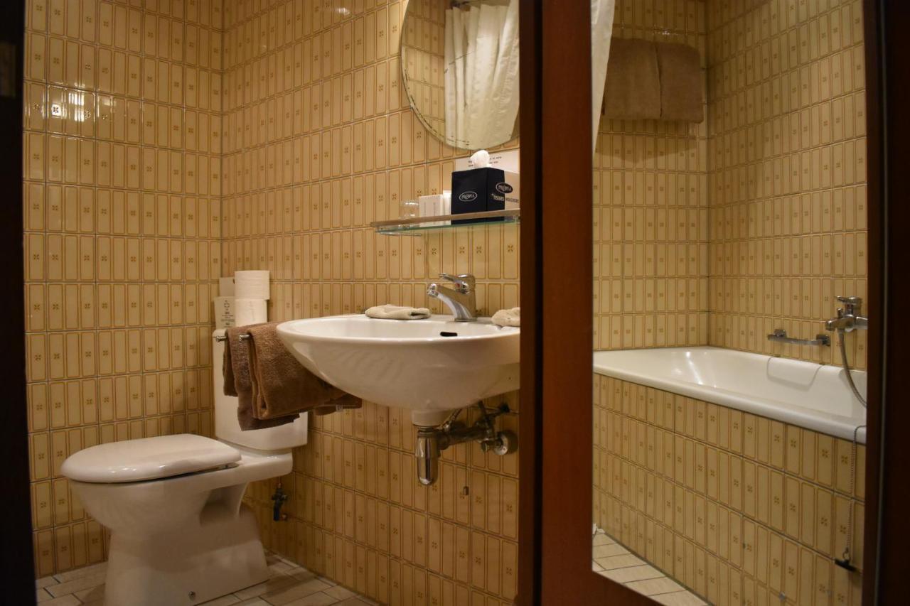 Hotel Atlanta Valkenburg aan de Geul Ngoại thất bức ảnh