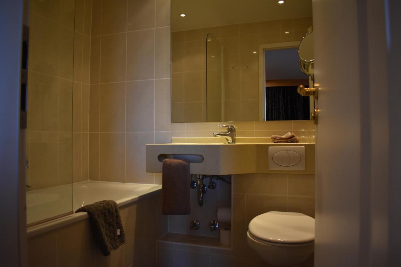 Hotel Atlanta Valkenburg aan de Geul Ngoại thất bức ảnh